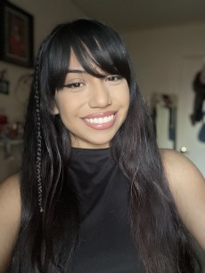 Valerie headshot