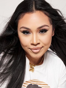 Vanessa headshot